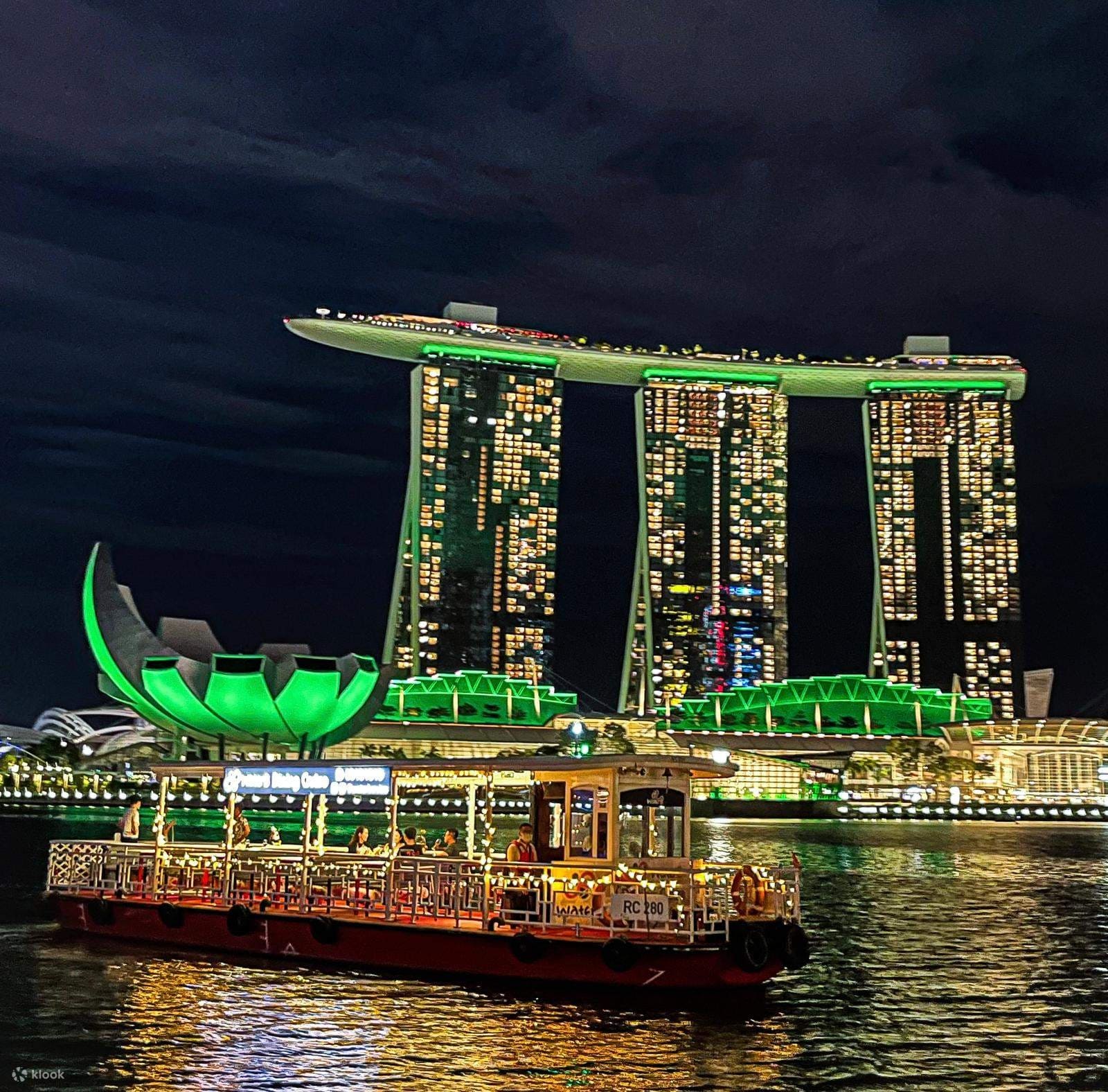 DatveDuthuyenSongSingaporecuaWat